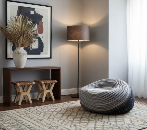 MOON POUF STYLE 2