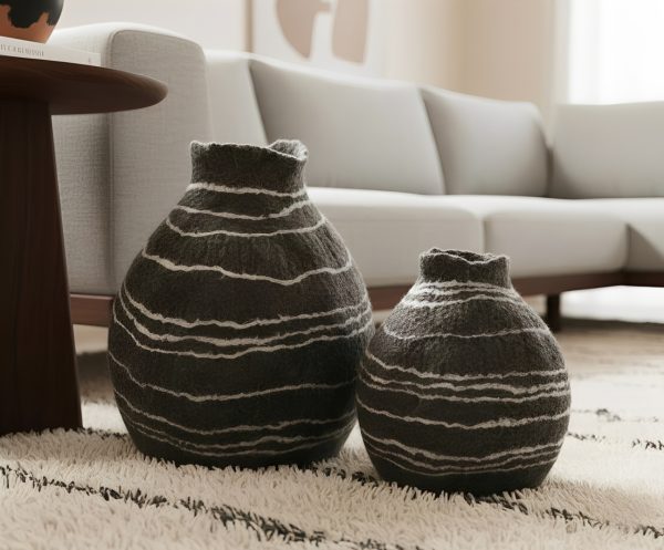 STRIPED FELT VASES STYLE