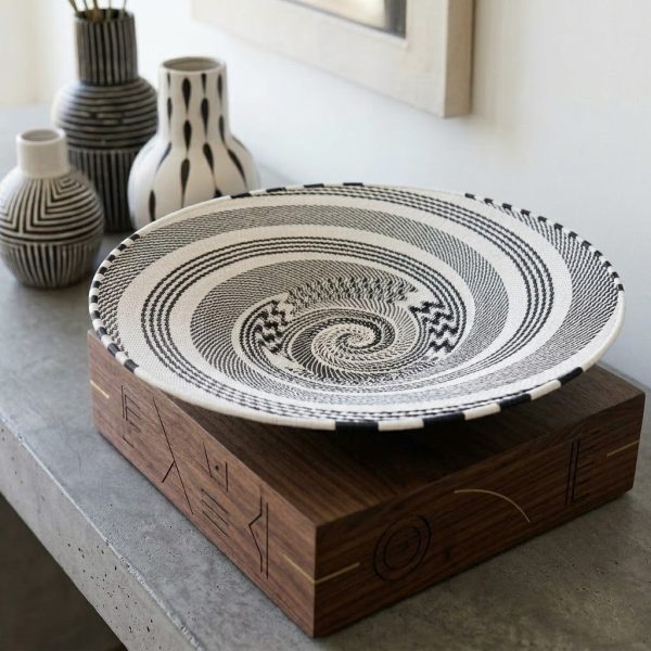 WHITE TELEPHONE WIRE PLATTER STYLE 1